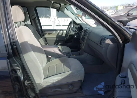 2004 Ford Explorer Xlt z USA, uszkodzony, nr VIN 1FMZU63K14UA38178